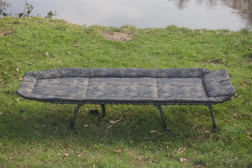 Solar Tackle UnderCover Camo Bedchair