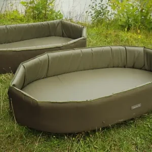 Trakker Sanctuary Self Inflating Crib XL