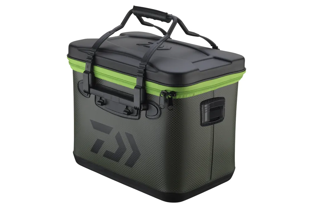 Daiwa D-Vec EVA Hard Tackle Container M