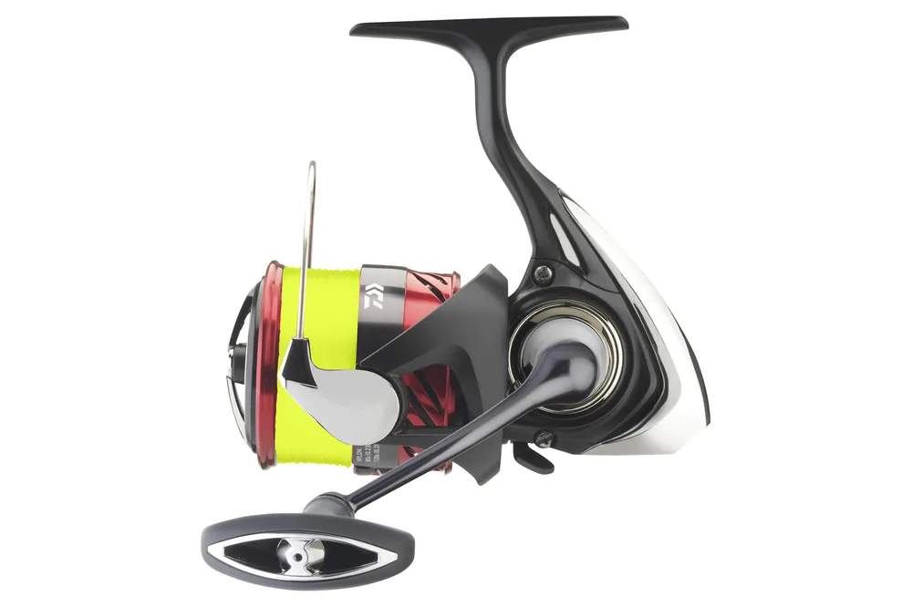 Daiwa 23 Ninja LT 2500 Spooled With J-Braid X4 0,17mm Yellow