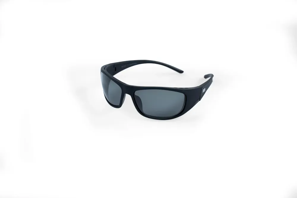Nash Tackle Make It Happen Flexible Wrap Polarised Sunglasses Smoked Grey Lens