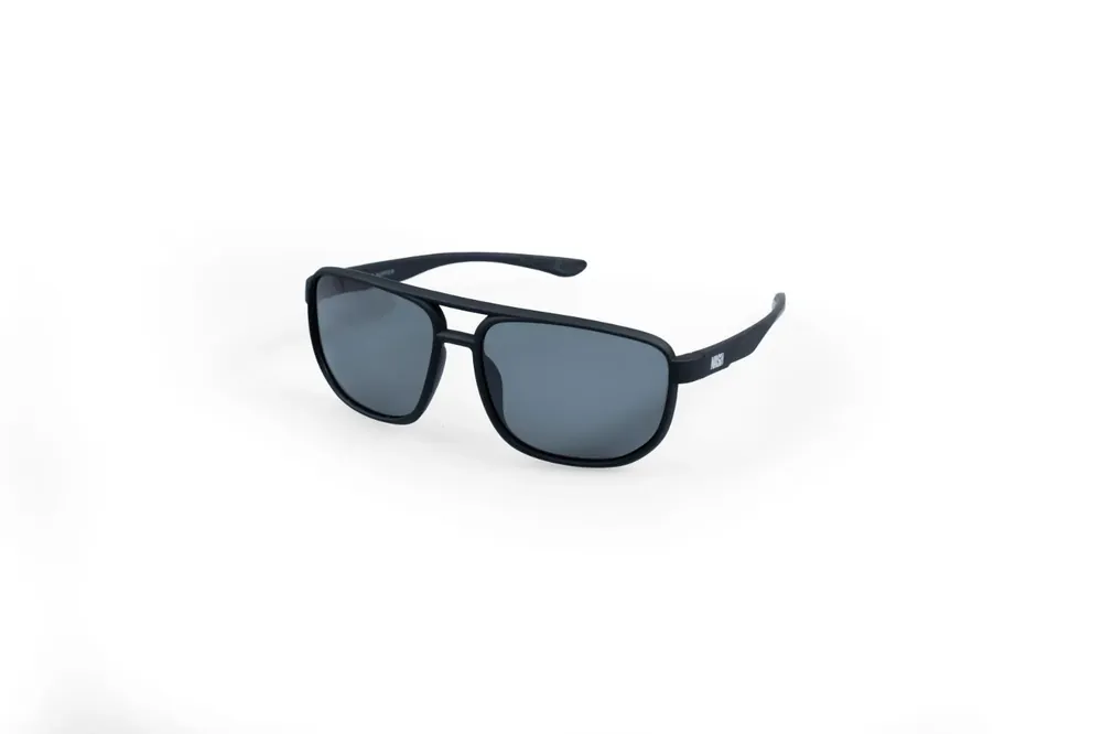 Nash Tackle Make It Happen Tracer Polarised Sunglasses Smoked Grey Lens