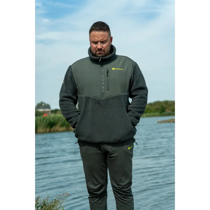 Ridgemonkey ThermaPro Sherpa Fleece Green