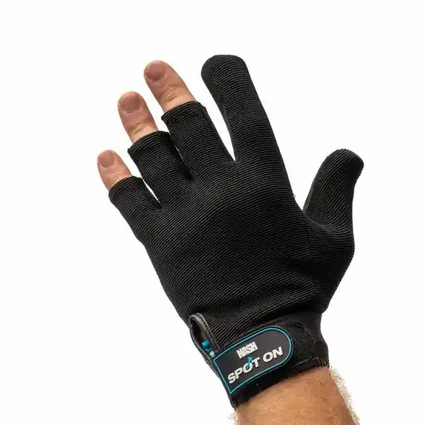Nash Tackle Spot On Casting Glove Left