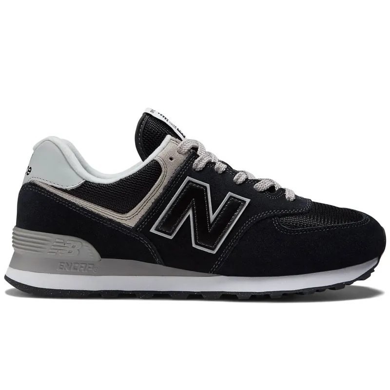 New Balance 574 Core Sneaker Black- 42 - Nur noch 1 auf Lager