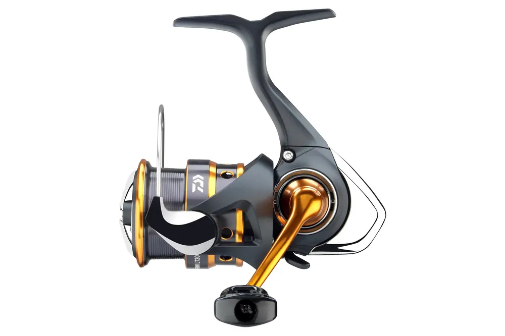 DAIWA 24 Iprimi LT 2000 S-P Spinnrolle