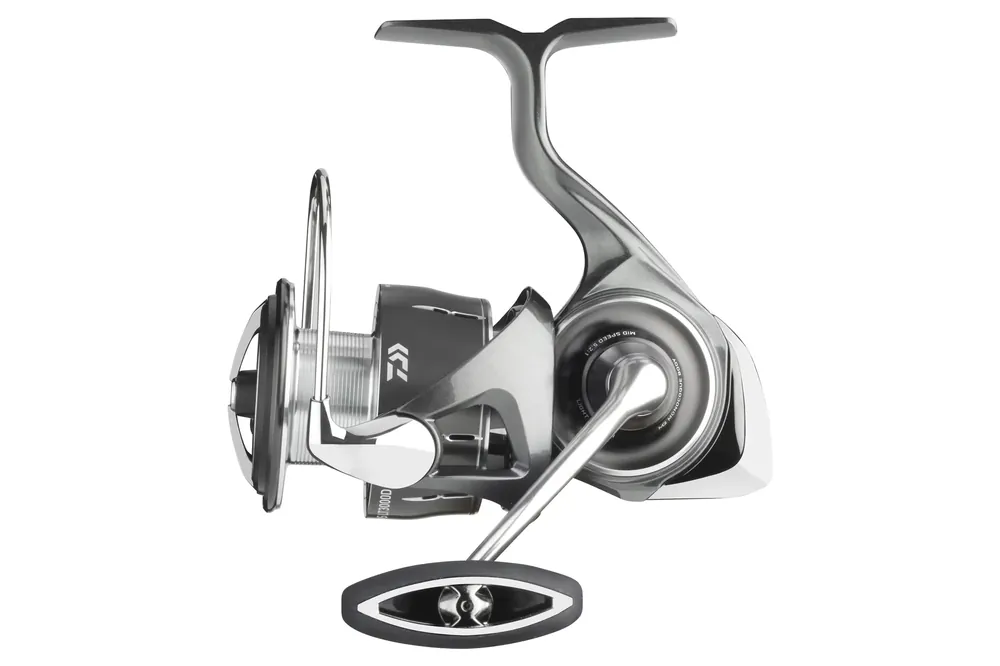 DAIWA 24 Luvias LT PC 2500 Spinnrolle