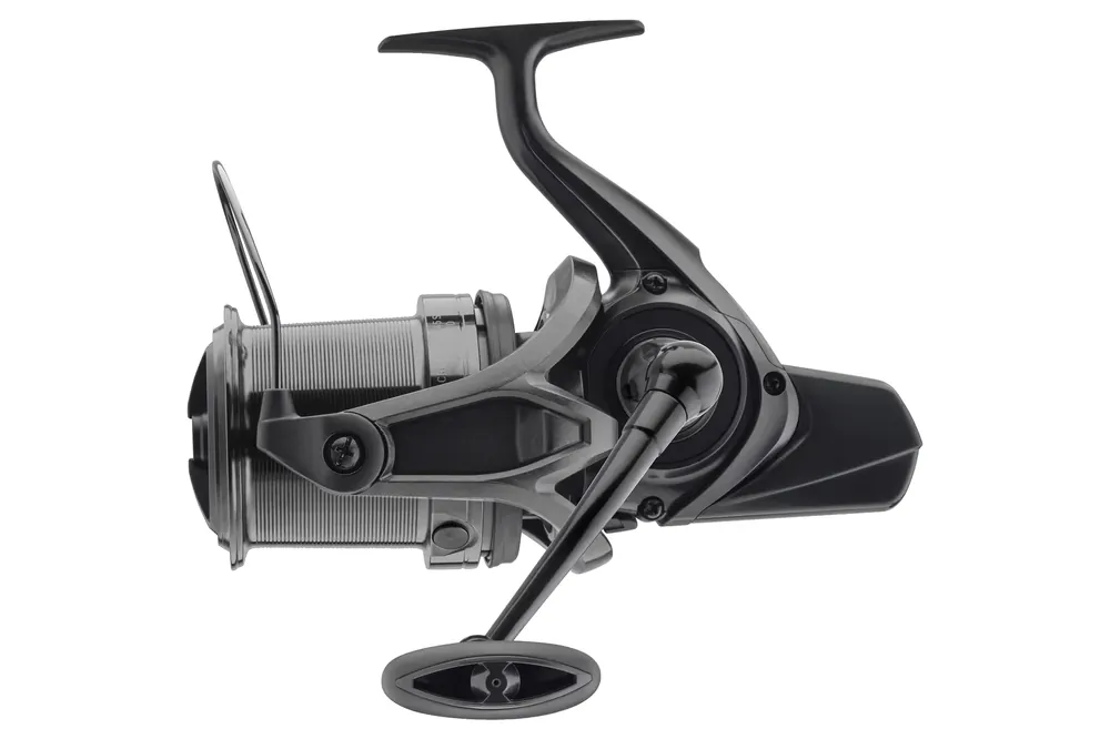 DAIWA 24 Crosscast 45 SCW QD 5000C Big-Pit Weitwurfrolle