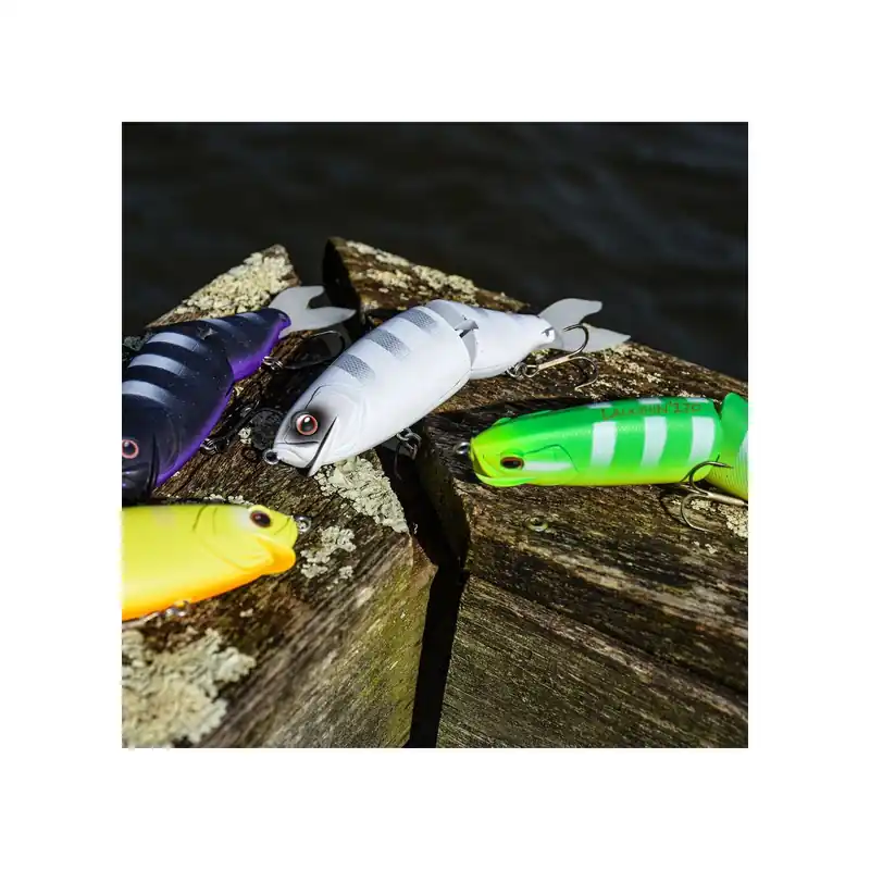 Gamakatsu LAUGHIN 170-170 AKKAH SHAD