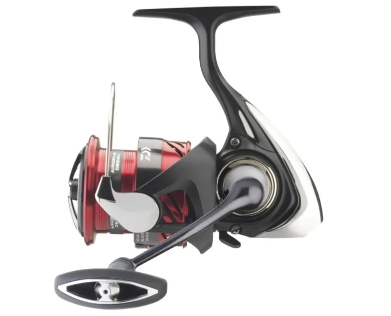Daiwa Ninja 23 LT 6000 Spinnrolle Rolle Angelrolle Frontbremse Spinnangel