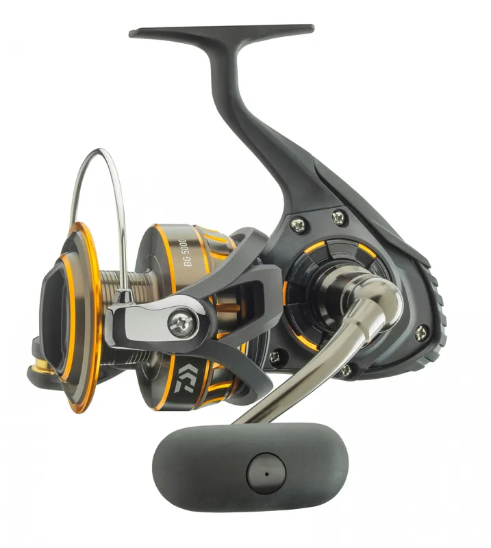 Spinnrolle Daiwa BG 3000 220m/0,30mm Spinrolle Rolle Angelrolle Allround Wels