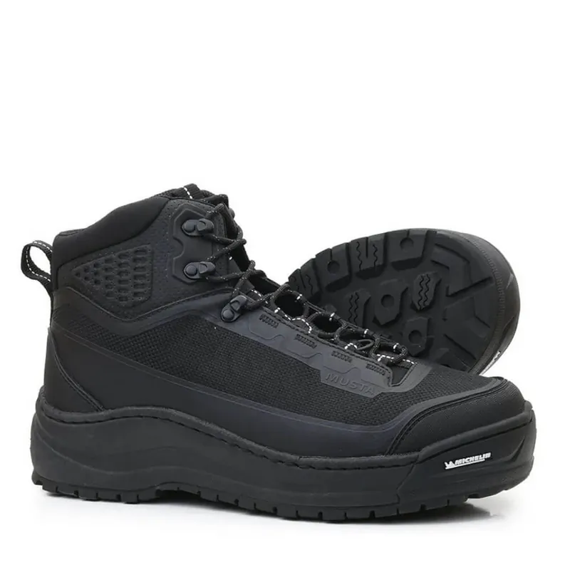 Vision Musta Hiker-42 (EU) / 9 (US)