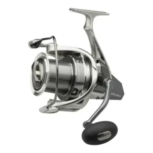 Angelrolle Okuma 8K Surf + zweite gratis
