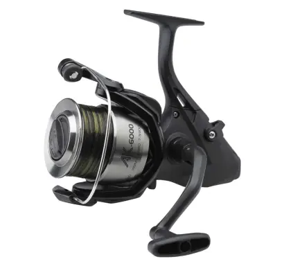 Angelrole Okuma AK Baitfeeder 6000 + zweite gratis