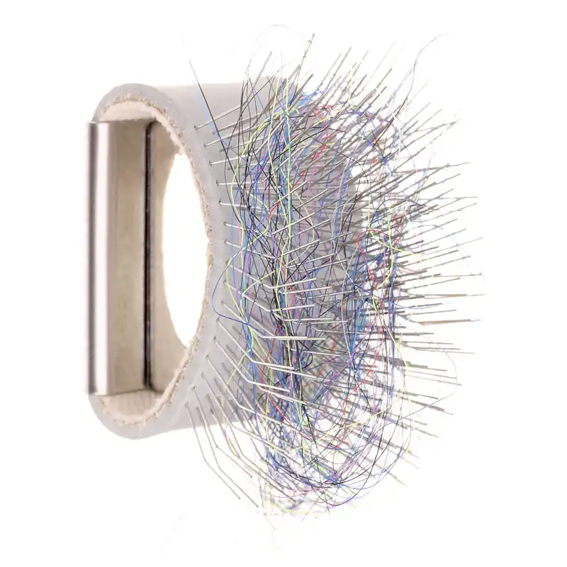 Hareline Finger Brush-