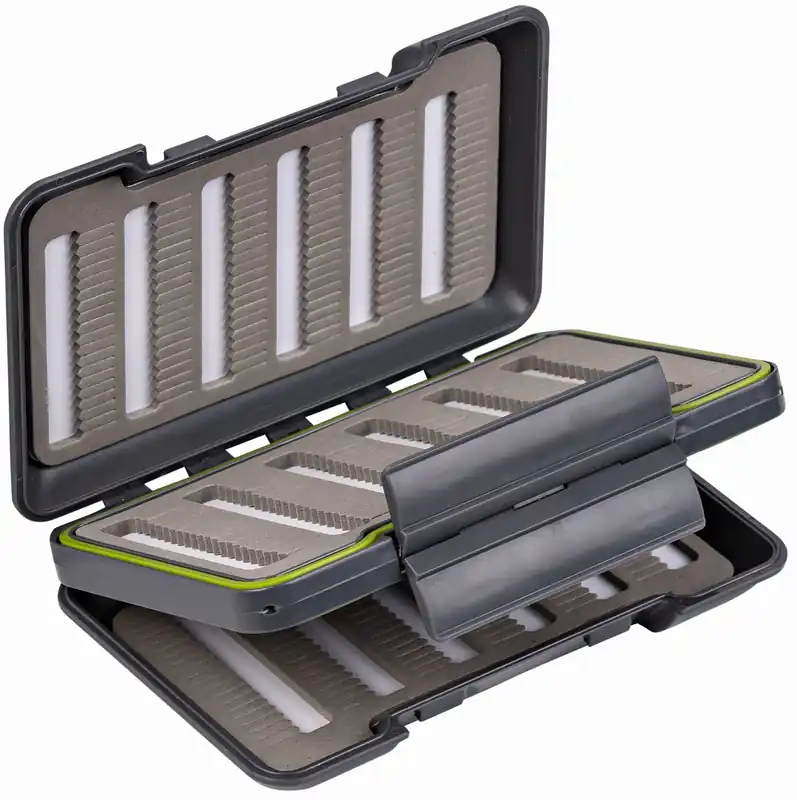 Traper Quadro Side Dryfly Box Waterproof 128 x 96 x 38mm Fliegendose für Trockenfliegen-