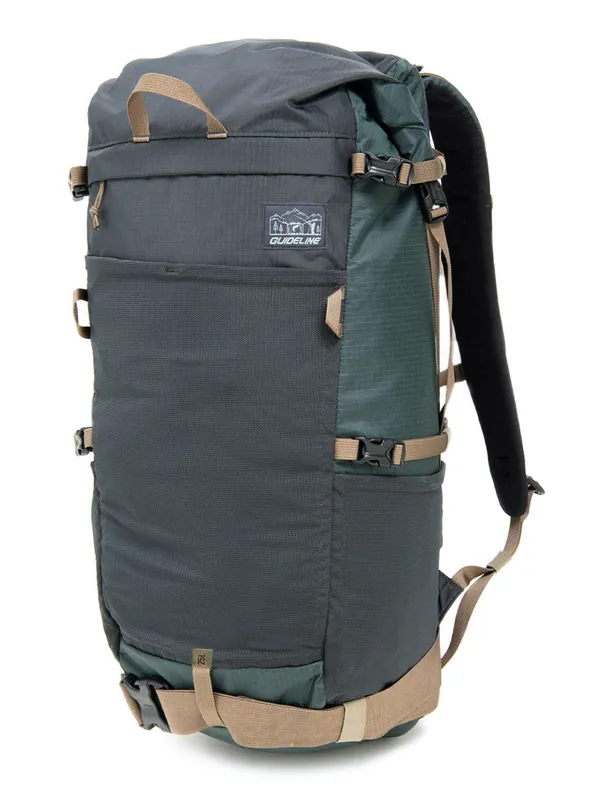 Guideline ULBC Daypack 25 Rucksack mit wasserdichter Schutzhülle-