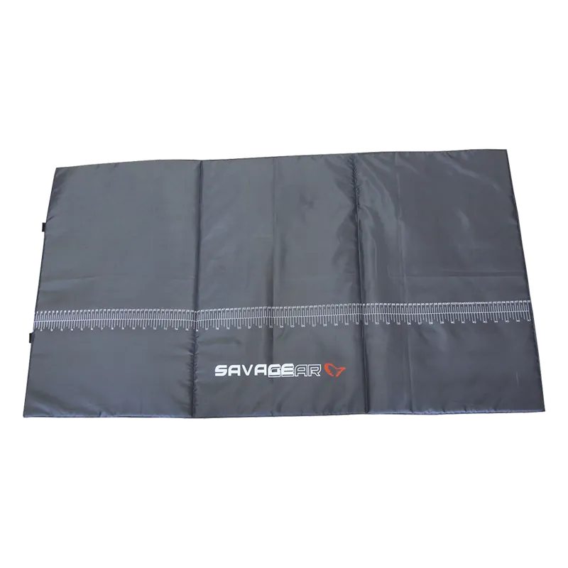 Savage Gear Abhakmatte mit Maßband-