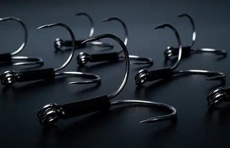 Studio Composite Twin Hook DM