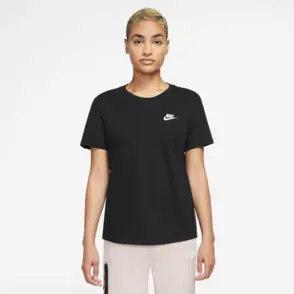 T-Shirt "Sportswear Club Essentials"
